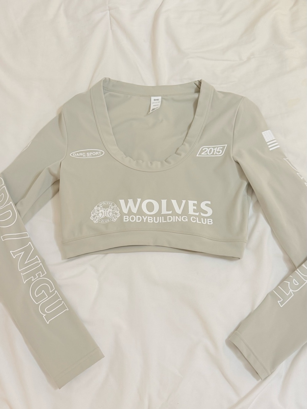 Darc Sport Sage Green Long-Sleeve Crop Top - Wolves Bodybuilding Club